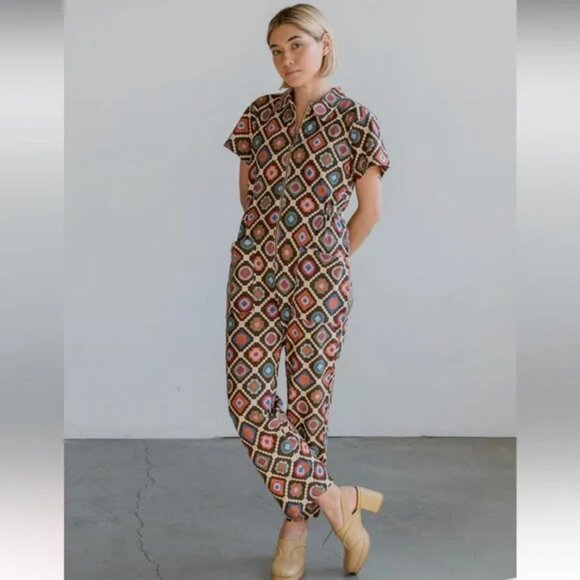 Noble Utility Suit - Jumpsuit in Cross Stitch Print - Picture 4 of 6